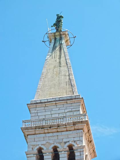 Хорватия. Ровинь. Собор Cвятой Еуфимии.
