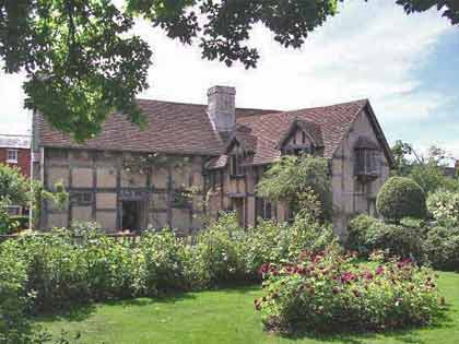 ������������ �����������. ���������-��-������. ��� �������� (Shakespear's Birthplace)