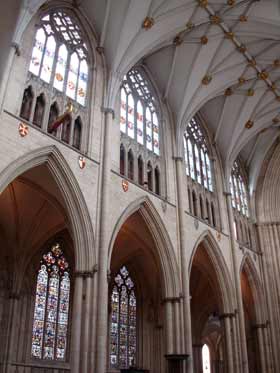 ������������ �����������. ����. ������������ ����� (York Minster). ���������� ���������