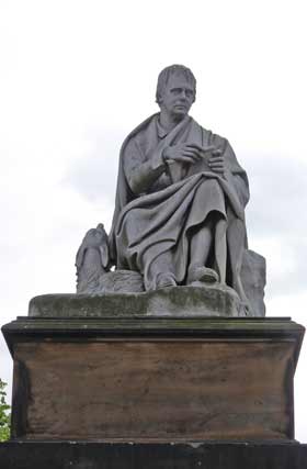 �������� ������� ������ (Scott Monument).