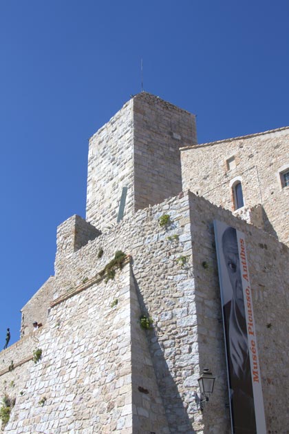 �������. ����� (Antibes). ����� ���������.