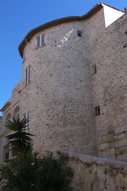 �������. ����� (Antibes). ��� ��� �����. 