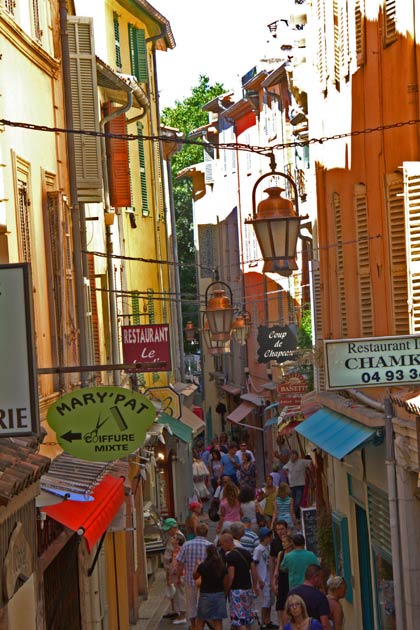 �������. ����� (Antibes). ��� ��� �����. 