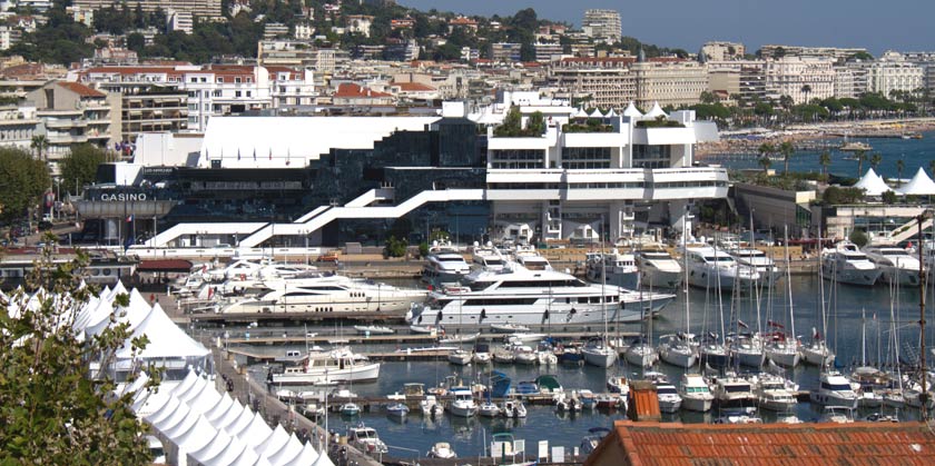 �������. ����� (Cannes). ������ ���� (le Vieux Port).