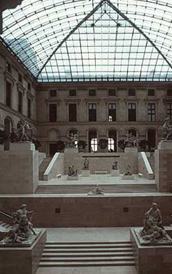 �������. �����. ���� (Louvre). ���������� � �������.