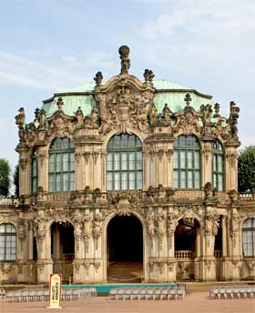 ��������. �������. ������� (Zwinger). ����������� ��������.