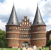 ��������. �����. ������ ����������� (Holstentor).