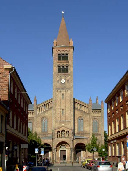 Германия. Потсдам. Церковь Св. Петра и Павла (St. Peter und Paul kirche).