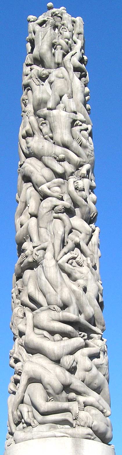17 metre-tall Monolith in the park Vigeland. Oslo (17� ������� � ����� �������� � ����)