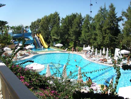 ������. ����������. ����� Holiday Park 5*.  �������� � ����